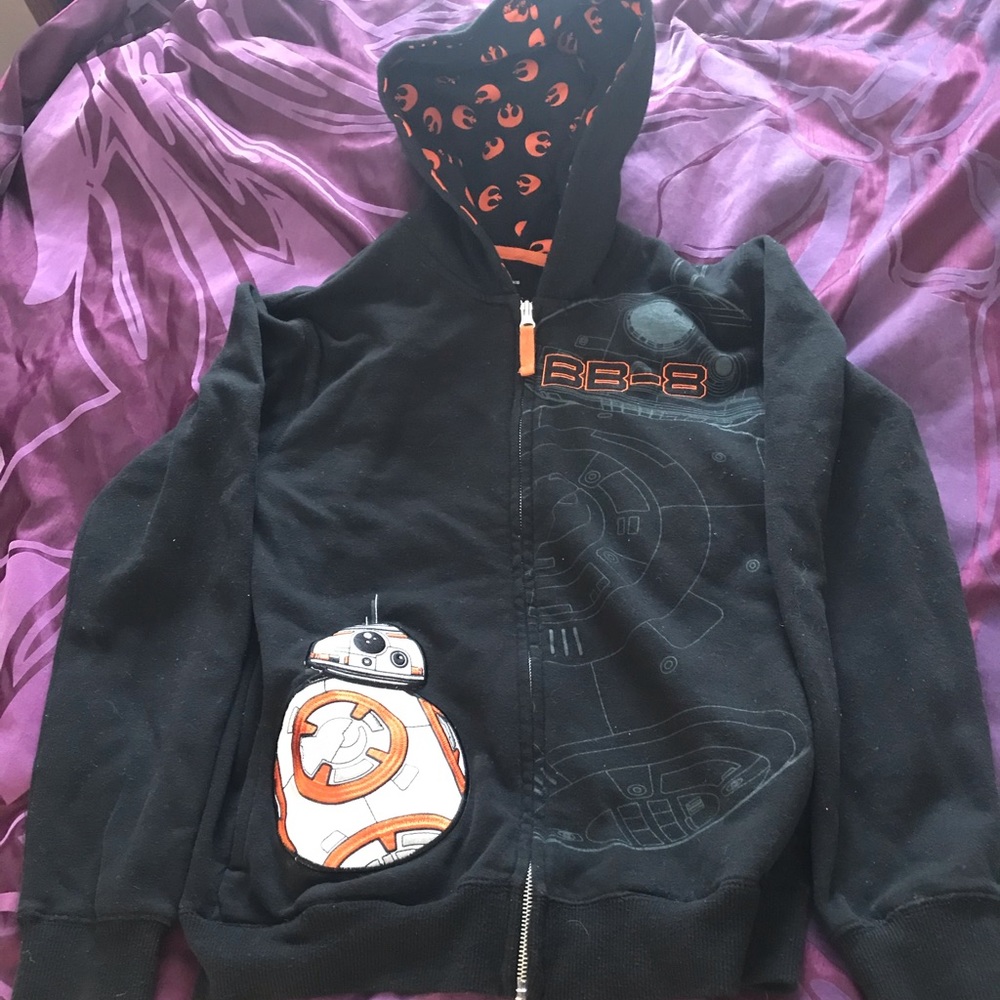 Sweatshirt